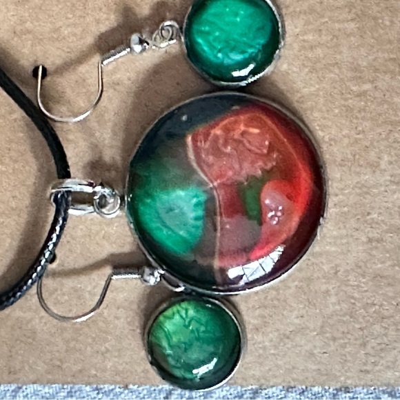 Vibrant Multicolor Pendant and Earring Set Handmade Jewelry Acrylic Paint 4175 - Picture 11 of 12